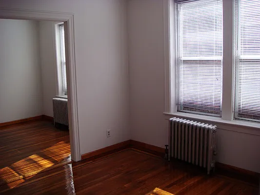 Rented by Avanguard Realty Corp | media 20