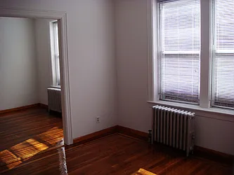 Rented by Avanguard Realty Corp