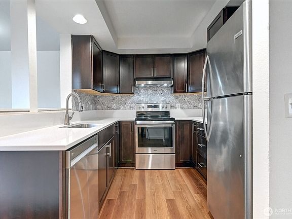 5th image of 4180 244th Pl SE