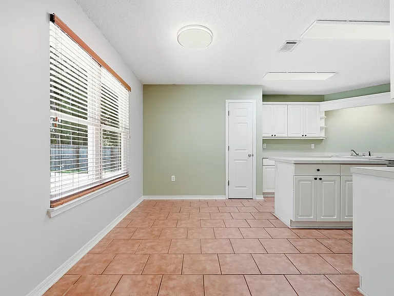 1243 Jefferyscot Dr — Photo 24