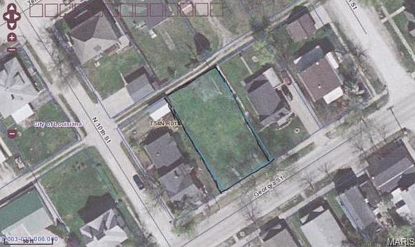 2nd image of 915 Georgia St