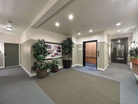 Going down from the 3rd floor?