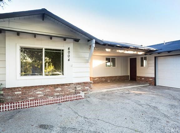 4th image of 4004 Canyon Dell Dr