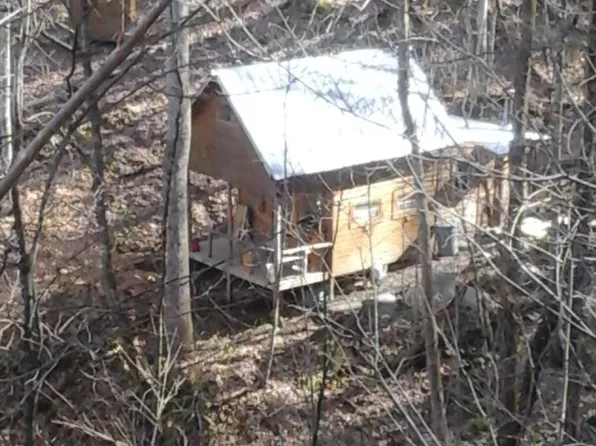 Old Clarktown Rd, Hampton, TN 37658