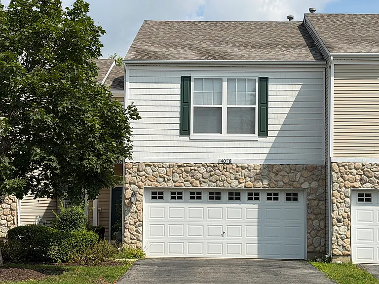 4078 Boulder Ct — Photo 1