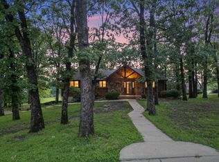 1004 White Oak Drive, El Dorado Springs, MO 64744