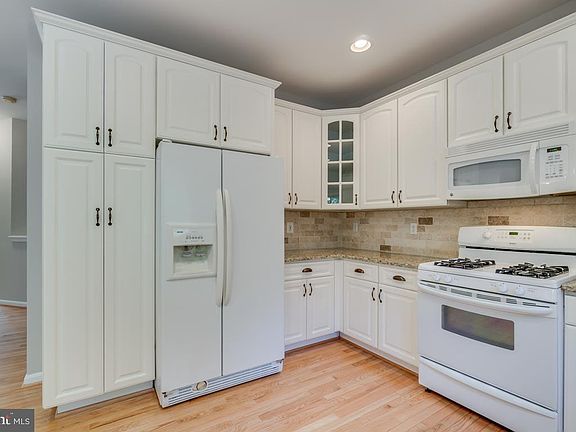 4th image of 6705 Willcher Ct