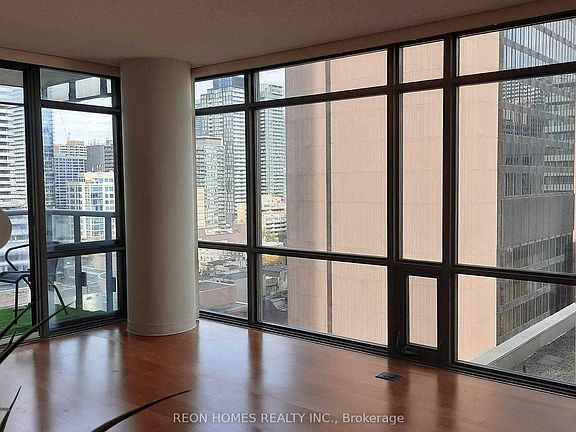 3rd image of 38 Grenville St #1408