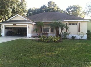 1701 Brookstone Way, Plant City, FL 33566