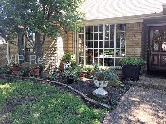 2nd image of 3509 Brookshire Dr