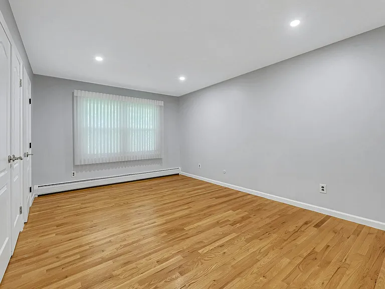 268 Center St — Photo 24
