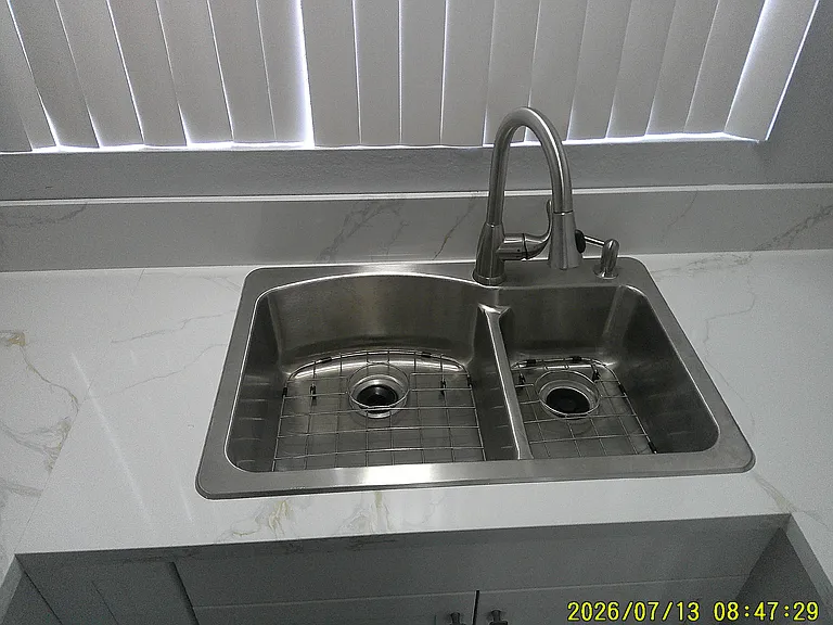 1450 Hemlock Ave #F — Photo 11