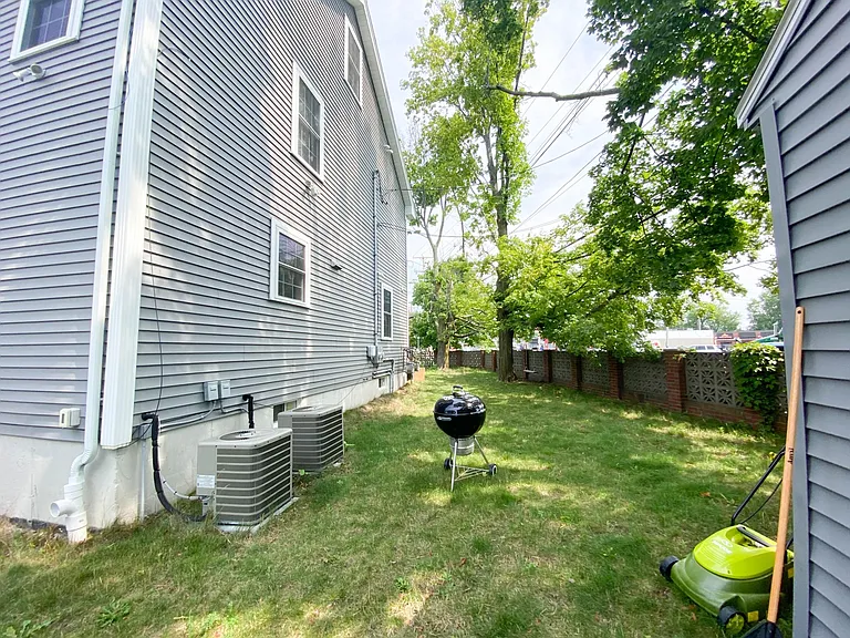 28 Woodruff Ave #28 — Photo 21