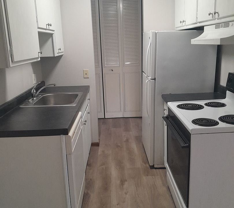 Evergreene Apartments 1733 7th Ave SE Osseo MN Zillow