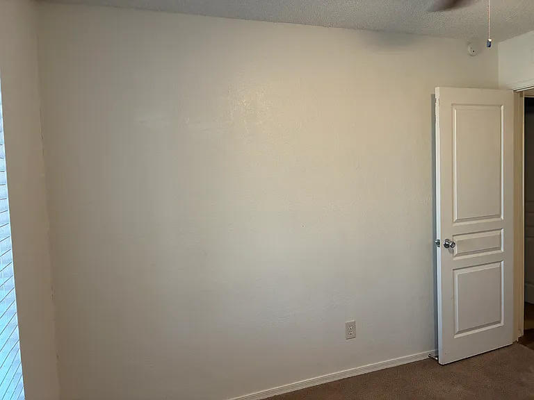 602 W Wickieup Ln — Photo 26