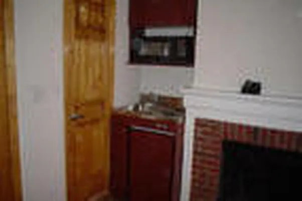 Rented by Rapid Realty | media 14