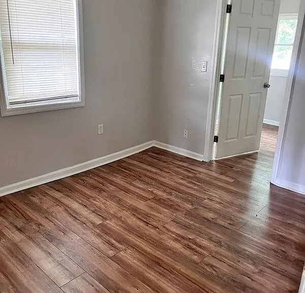 4736 Gaynor Ave — Photo 6