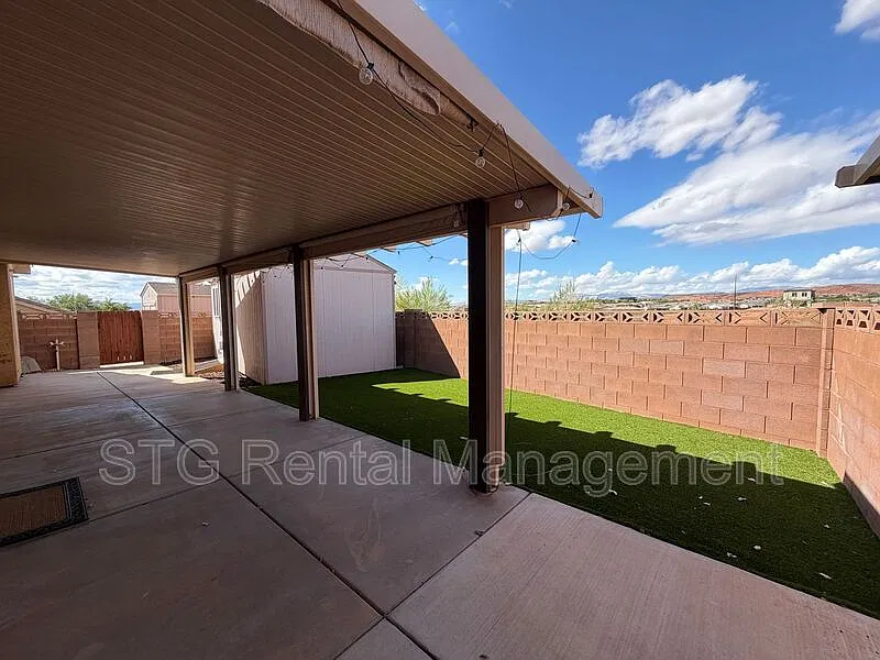 3 bed, 2.0 bath, 1515 sqft, $2,100 — Photo 4