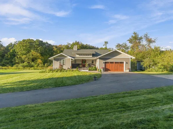 685C Curtis Corner Rd, South Kingstown, RI 02879