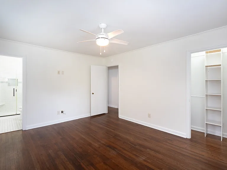 5839 Wedgewood Dr — Photo 9