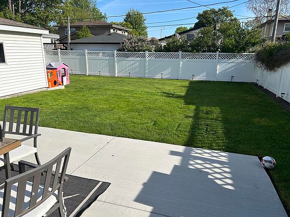 2nd image of 4628 W 107th St