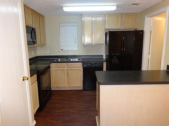 4th image of 6701 Caribou Dr