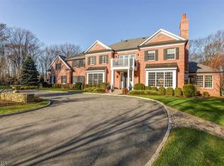 7 Tanager Ln, Morristown, NJ 07960