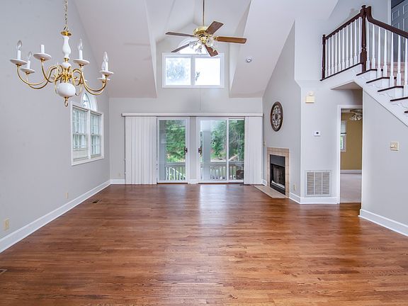 5th image of 1044 Marina Cove Way