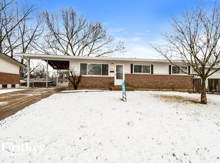 2150 Oriole Dr, Florissant, MO 63033