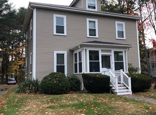95 Crescent St #97, Auburndale, MA 02466