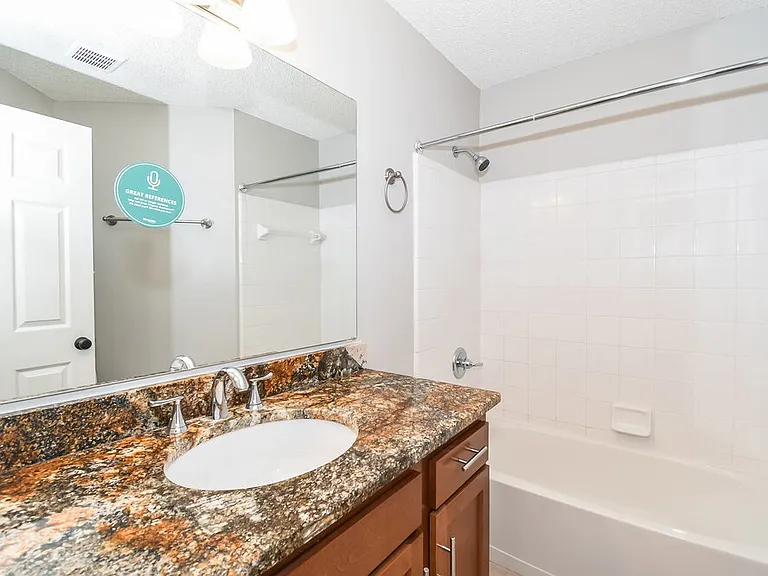 8785 Chambore Dr — Photo 15
