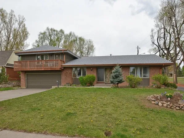 1520 W 12th St, Loveland, CO 80537