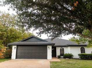 10412 Marigold Ln, Waco, TX 76708