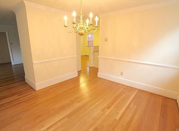 5th image of 3912 Monument Ave