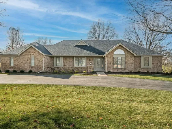 2043 Kehrs Mill Rd, Chesterfield, MO 63005