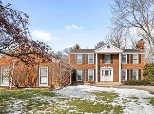 1080 Windham Ct, Geneva, IL 60134