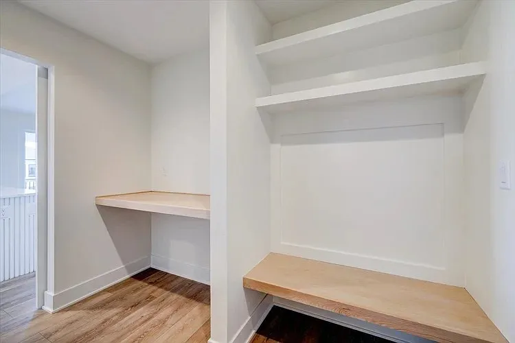 18062 Alpine Dr — Photo 3