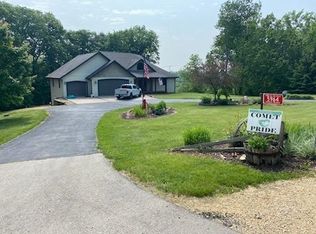 5964 Dietrich Hts, Cassville, WI 53806