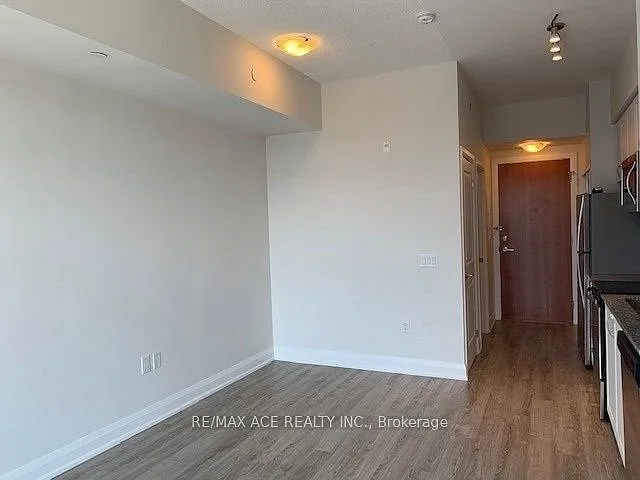 2800 Keele St #909 — Photo 6