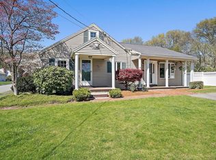 35 S Bedford St, Woburn, MA 01801