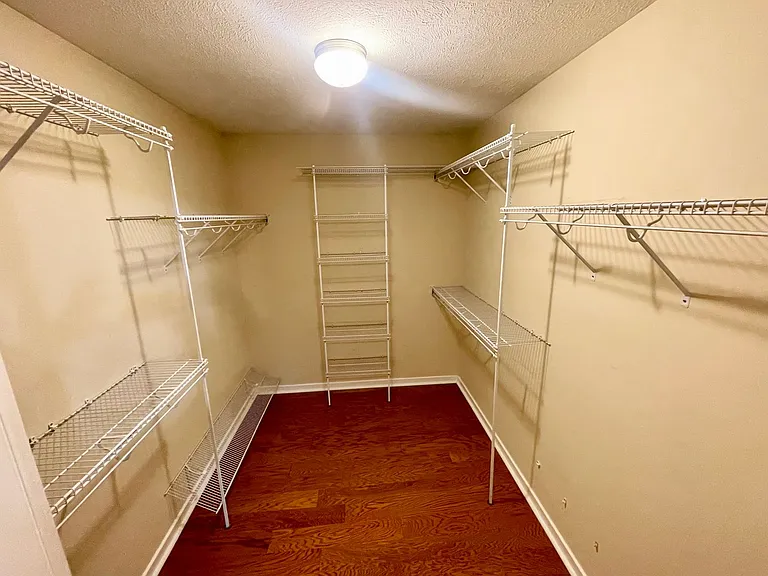 117 Kenzie Dr — Photo 13