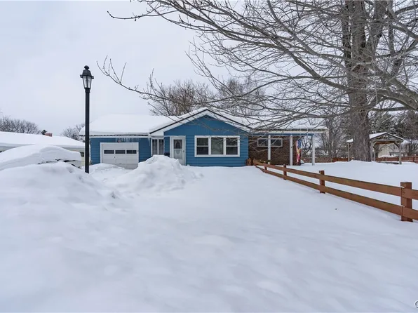 1635 Olmstead Dr, Watertown, NY 13601