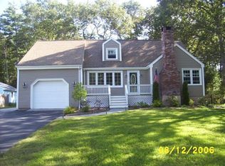39 Lovering St, Medway, MA 02053