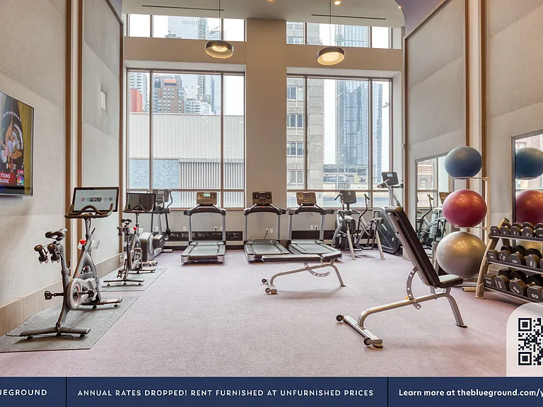 520 W 43rd St #24F — Photo 18