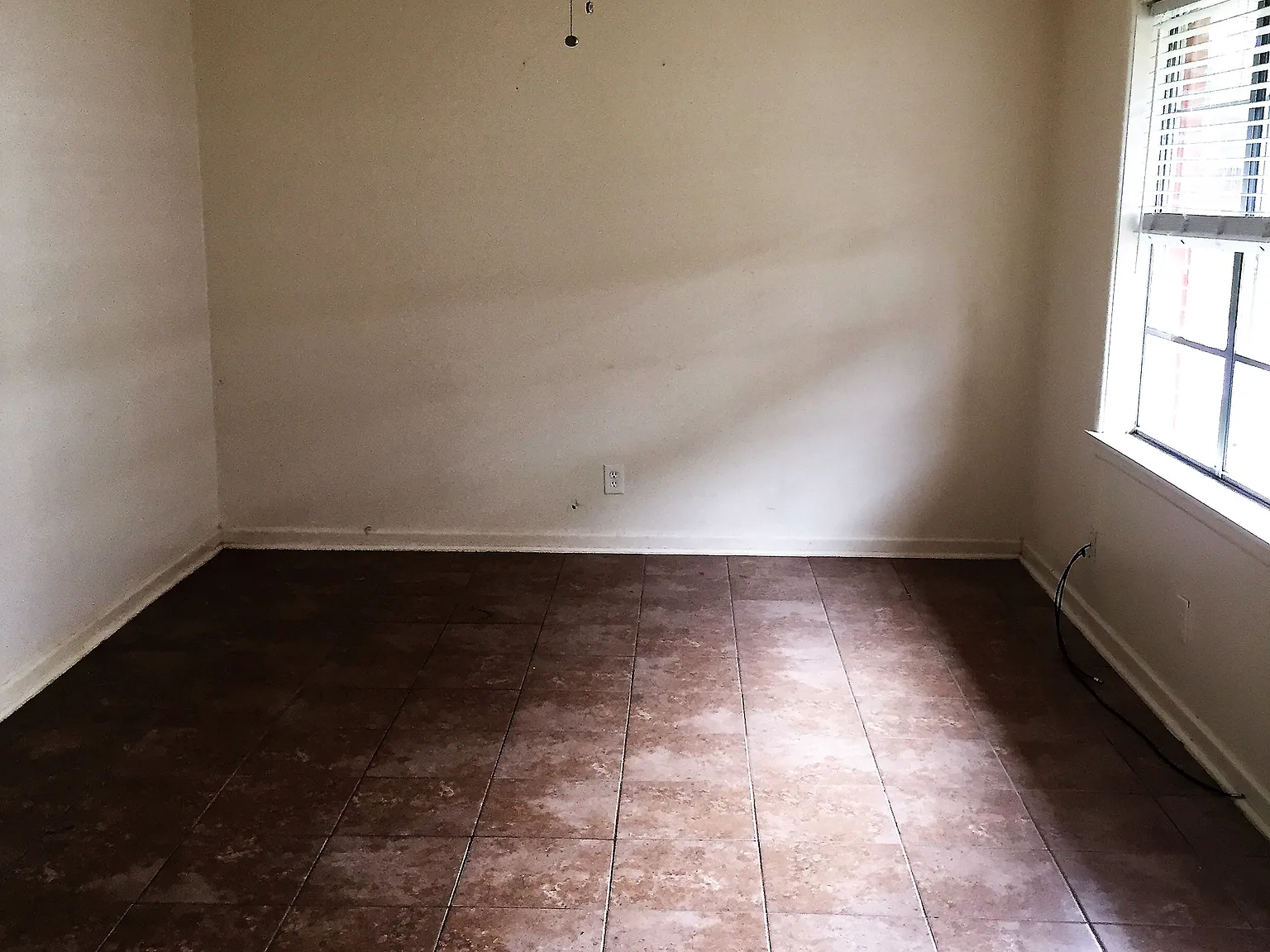 1 bed, 650 sqft, $925 — Photo 3