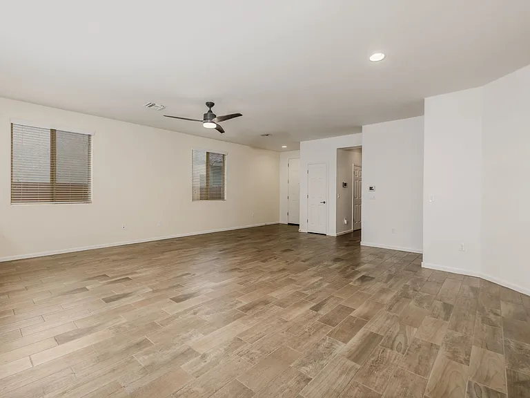 11415 E Glowing Sunset Dr — Photo 10