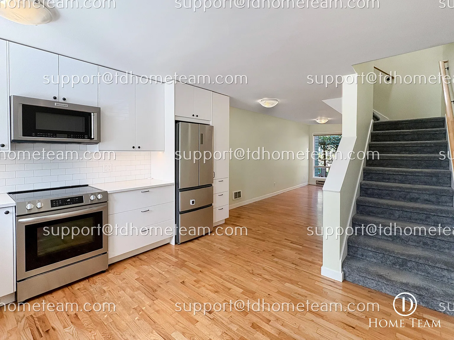 2 bed, 860 sqft, $2,749 — Photo 4