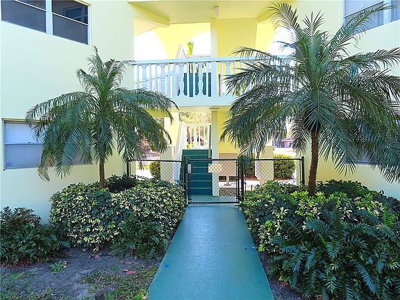 3rd image of 1100 Ponce De Leon Cir #204