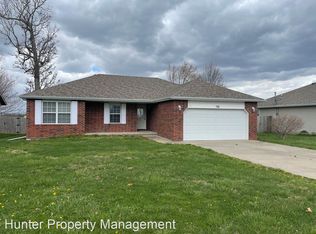 176 Cody Dr, Rogersville, MO 65742