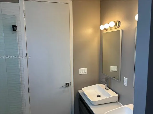 3 bed, 3.5 bath, $4,750 — Photo 4